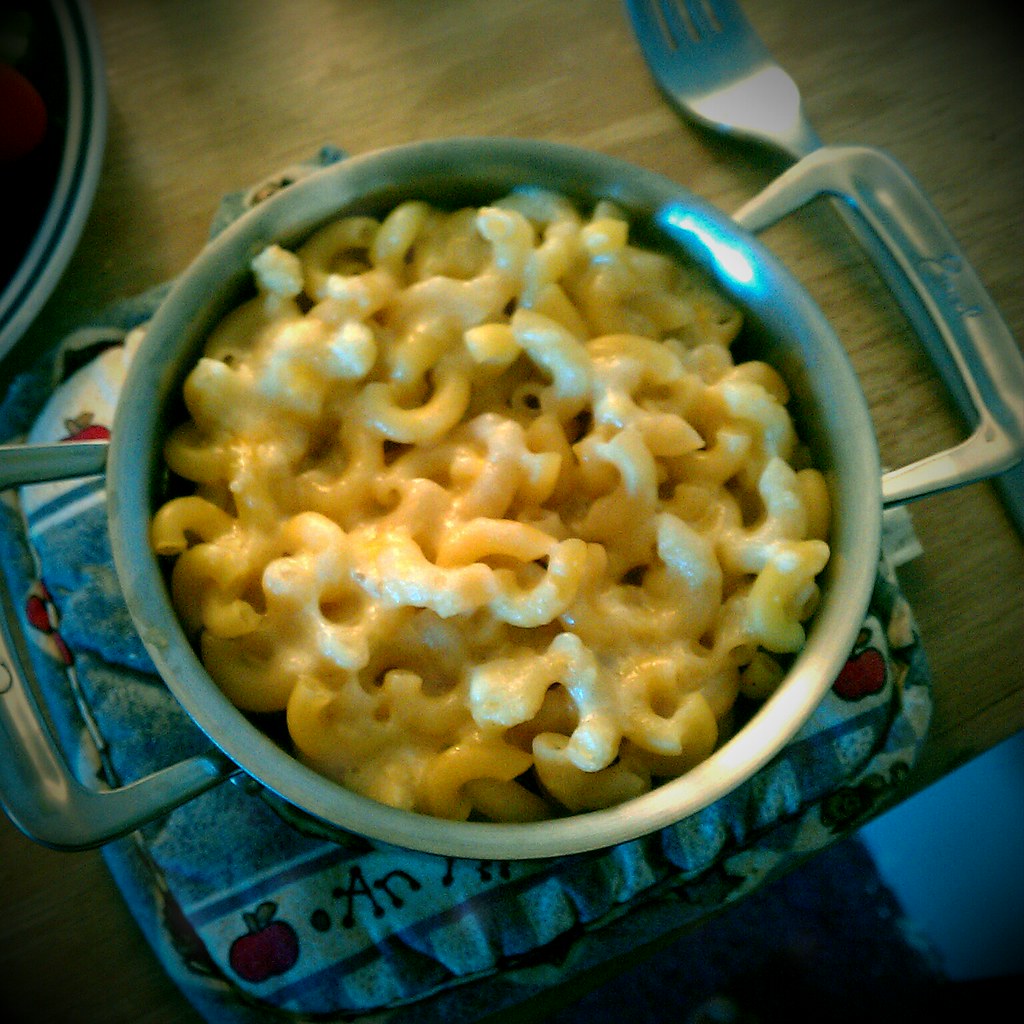 Macaroni & Cheese Swissstyle? Samuel Apuna Flickr