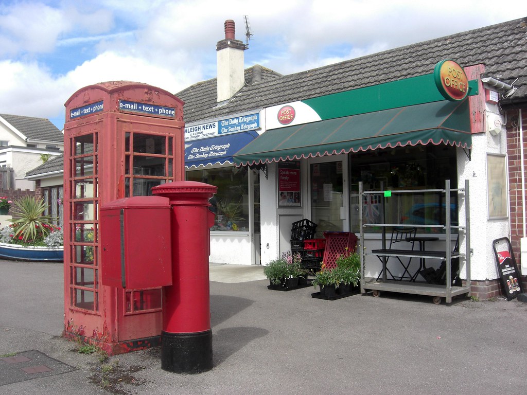 Ashleigh Way Post Office Teignmouth TQ14 Tucked away in Te… Flickr