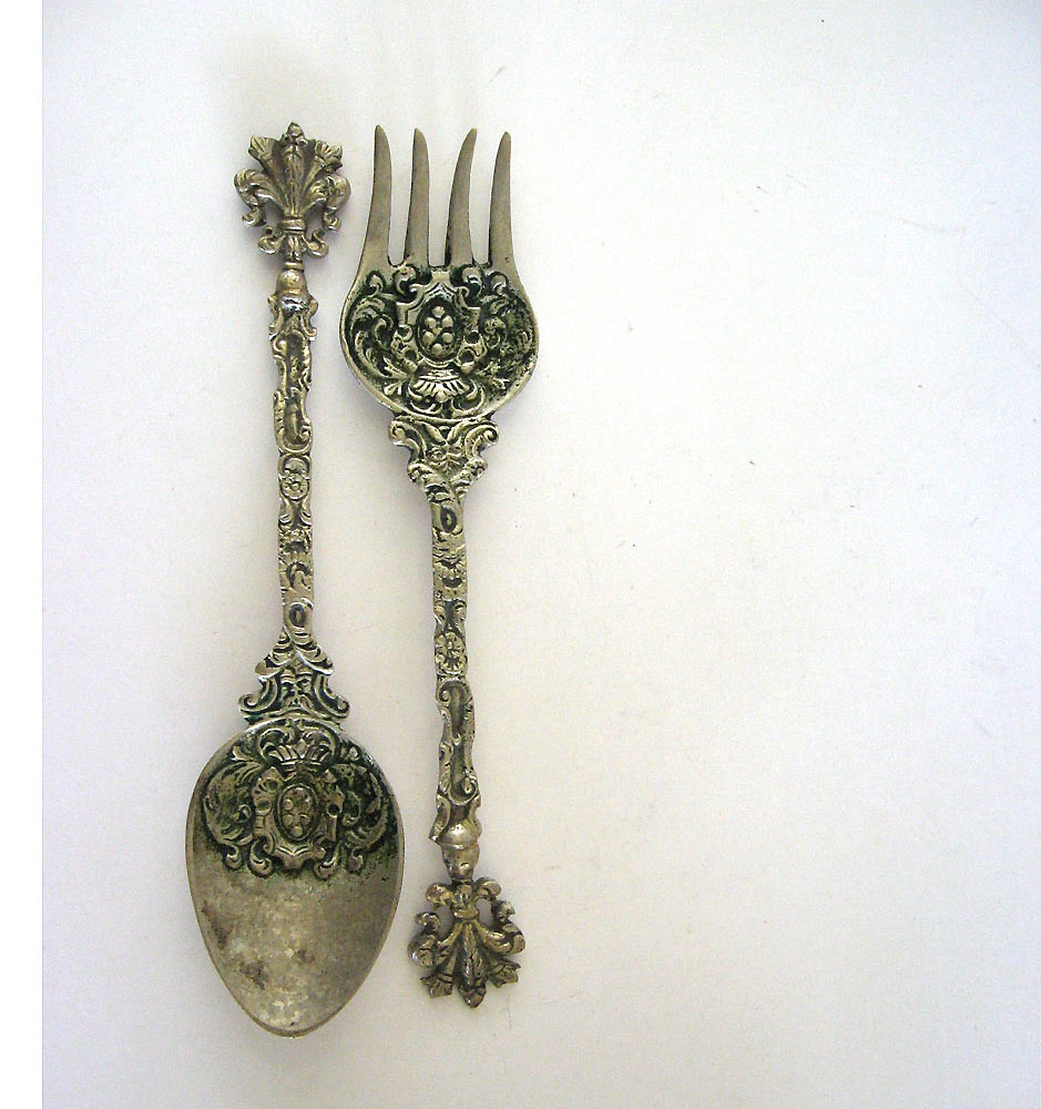 Fork & Spoon Vintage brass serving fork & spoon, made in I