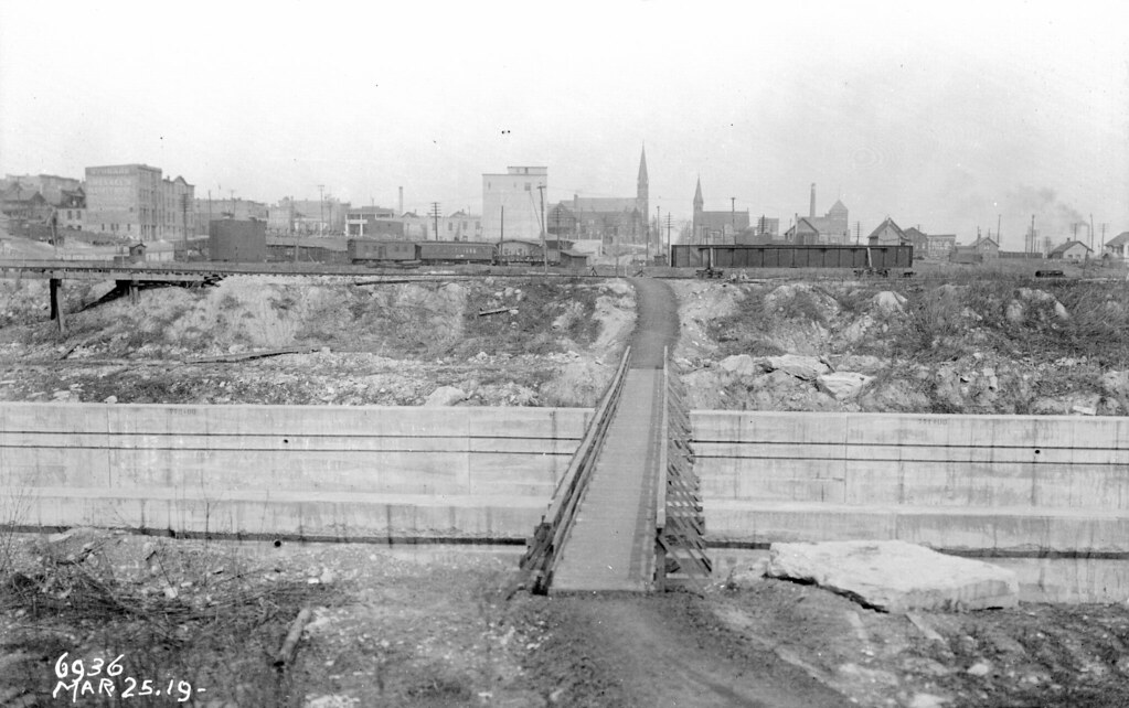 Gregory St footbridge looking north (3251919) Known loca… Flickr