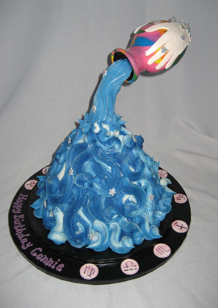 Aquarius Sparkling buttercream "water" cascades from a see… Flickr