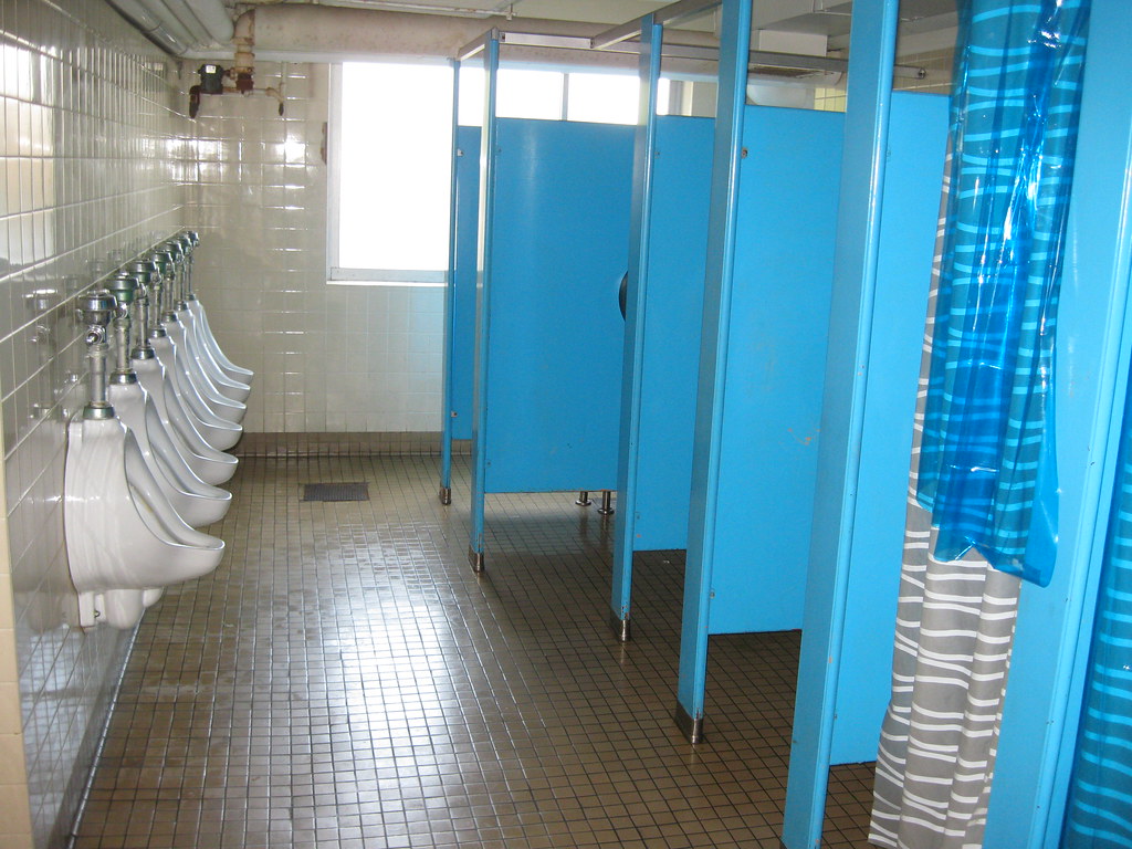 082011 Rising Sun SchoolRising Sun, Ohio (216) Aaron Turner Flickr