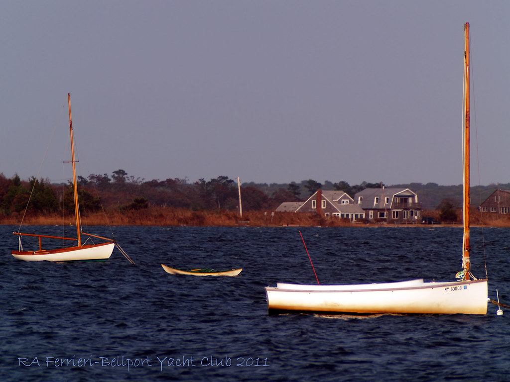 Bellport yacht club Testing another legacy lens. This Vivi… Flickr