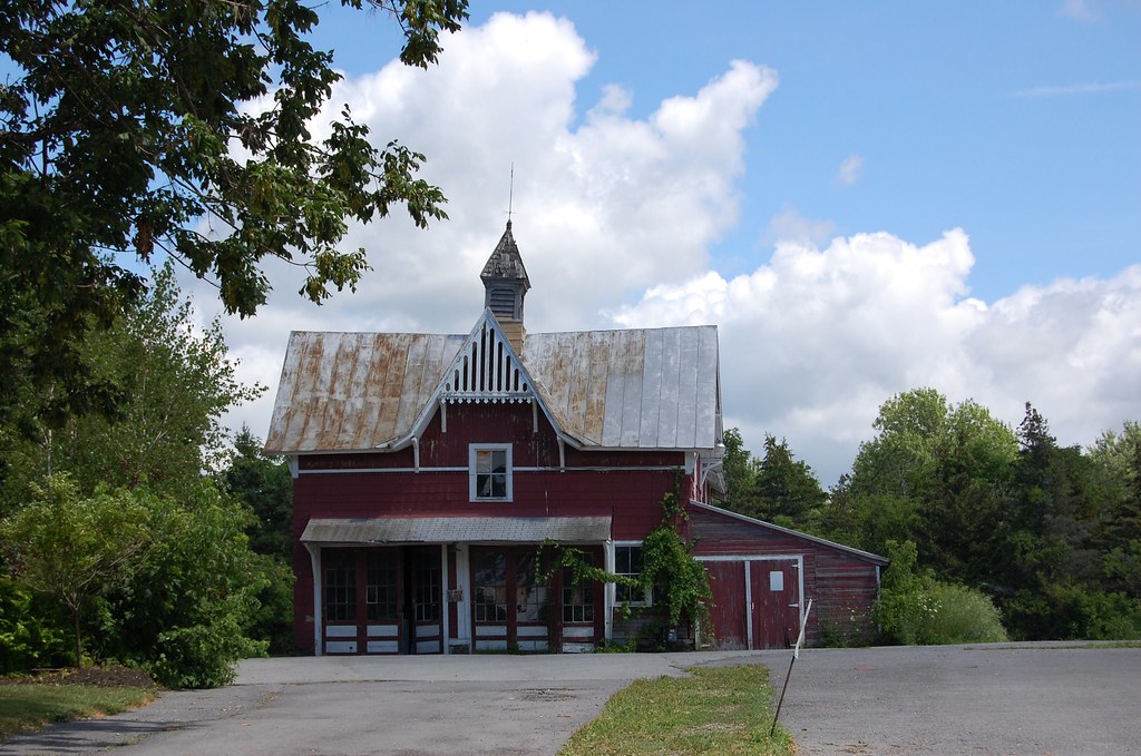 Carriage House Adams Center, NY Carriage House / Barn be… Flickr