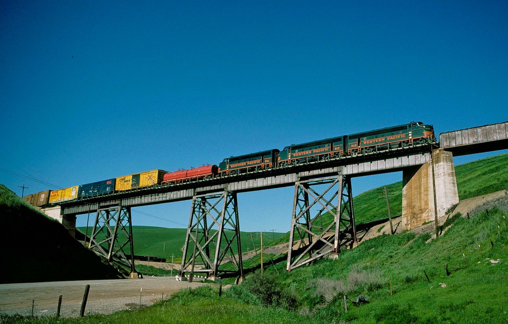 WP Fs wb, Altamont Pass4 08 Apr 78PS Rick Wright Flickr