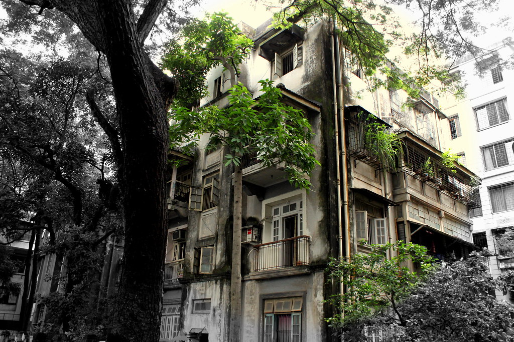 An old building in Hindu Colony, Dadar, Mumbai Jaideep Vaidya Flickr