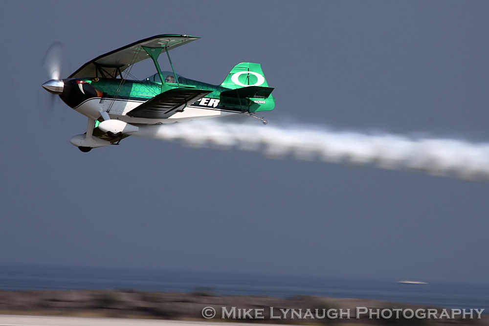 Jason Newburg 2011 Cleveland National Air Show Jason New… Flickr