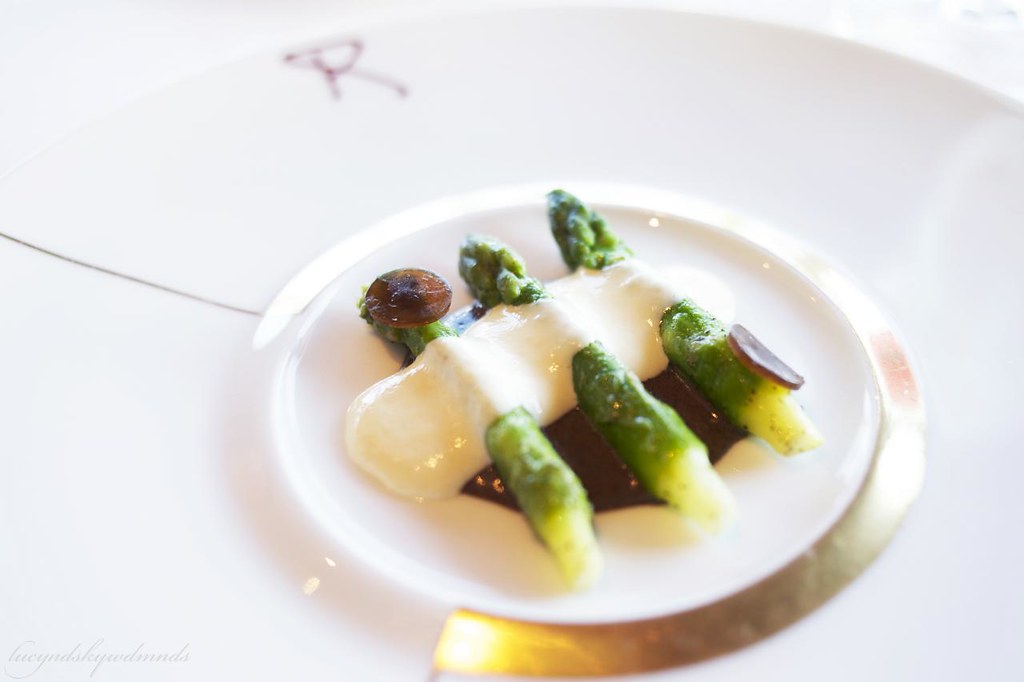 Asparagus with black truffles and vin jaune sauce Taken at… Flickr