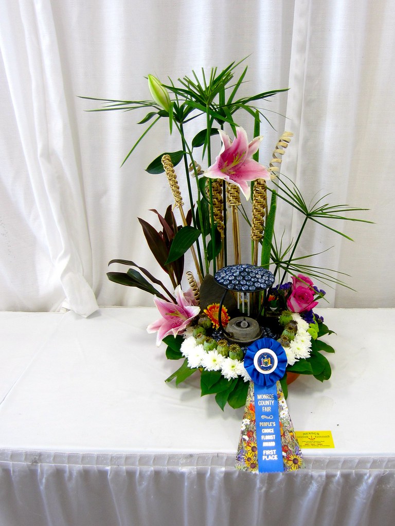 Lauren Naramore Mendon Flowers & Fountains 1st place Peopl… Flickr