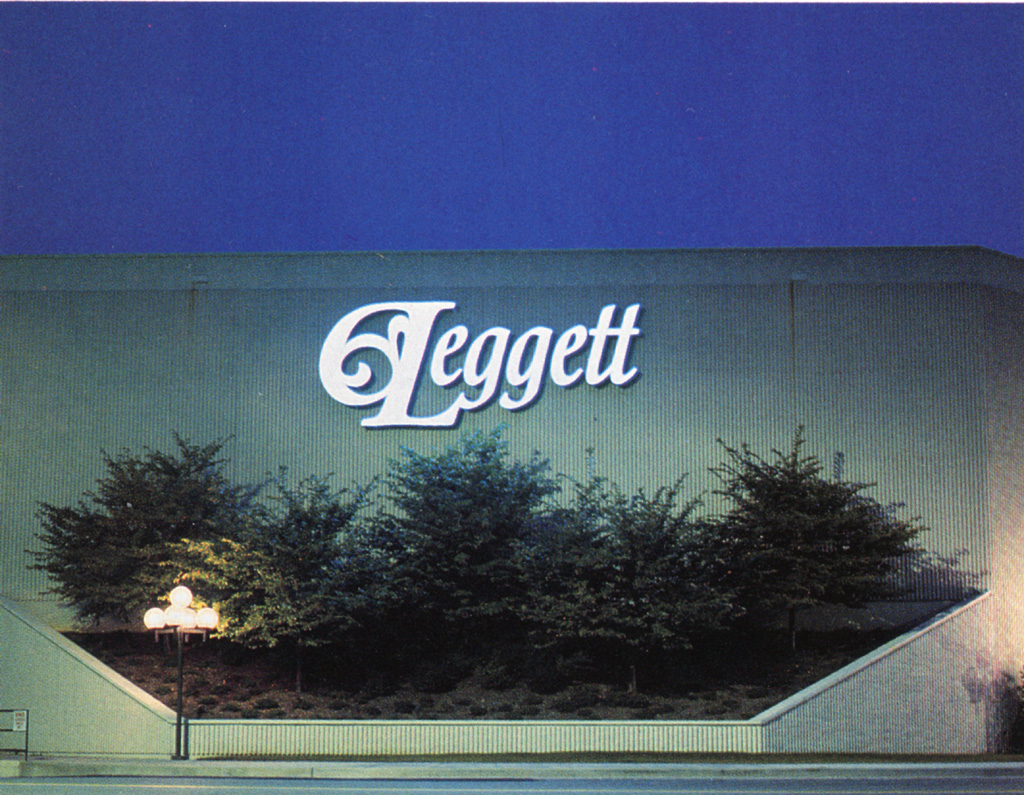 former Leggett store in Lynchburg, Virginia Leggett exteri… Flickr