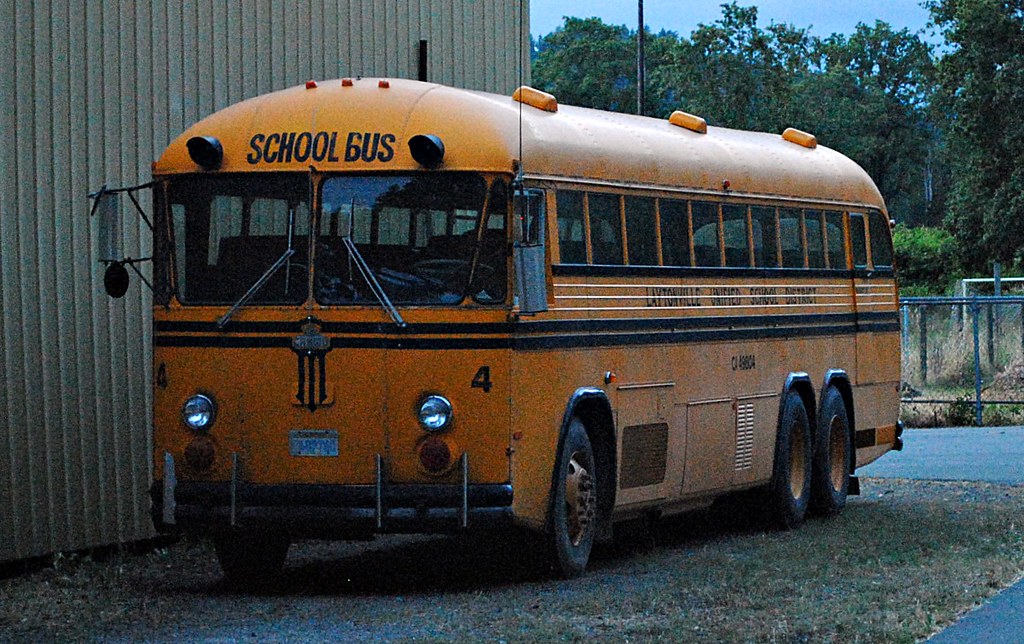 Crown School Bus Laytonville California Unified School Dis… Flickr