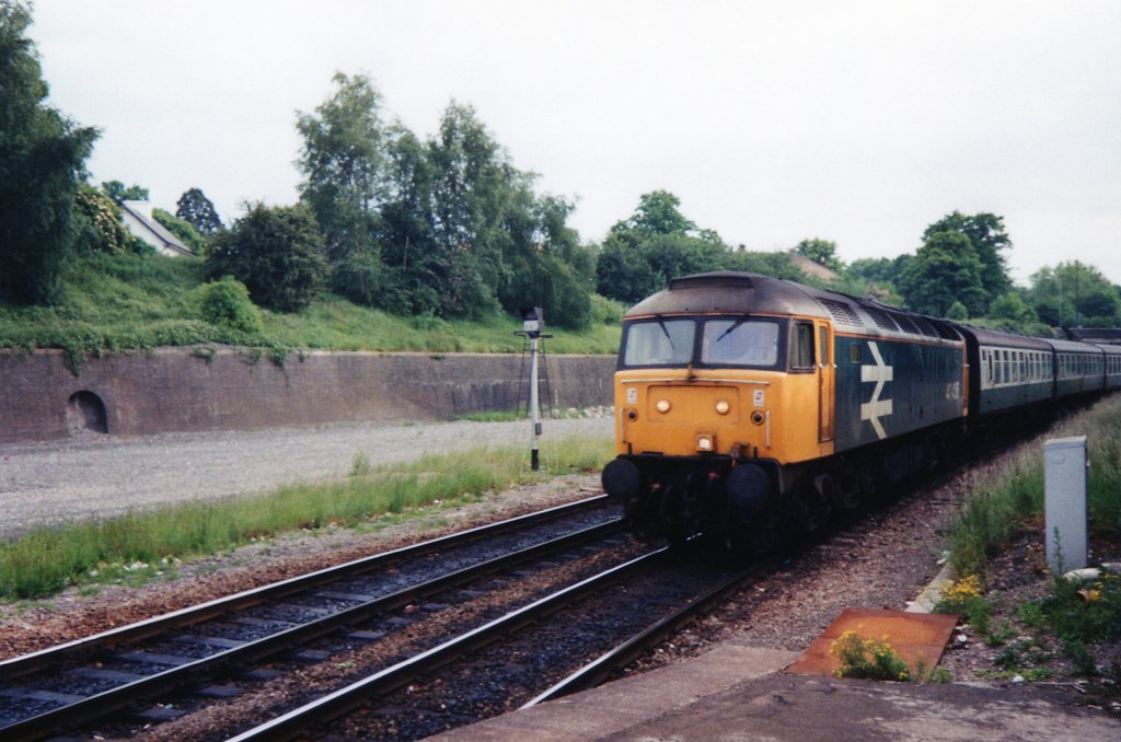 47436 5/6/88 Cheltenham Spa Slowing for its booked stop at… Flickr
