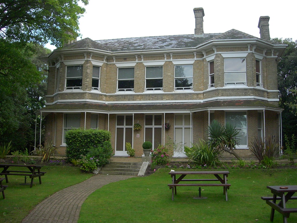 WALTON HOUSE. RICHMOND HILL / ST STEPHENS RD. BOURNEMOUTH.… Flickr