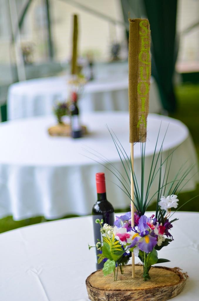 centerpieces Our centerpieces were slabs of birch wood cut… Flickr