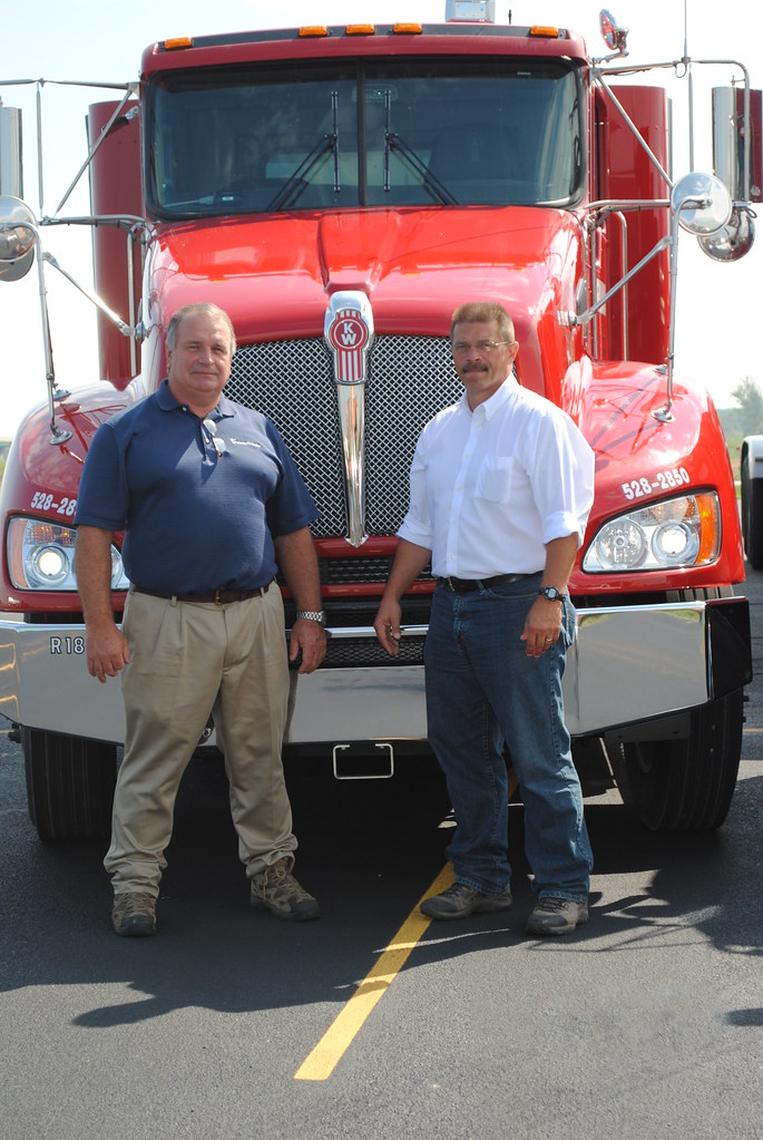PacLease_Fair Oaks Farm 2 Pictured with one of the 42 CNG… Flickr