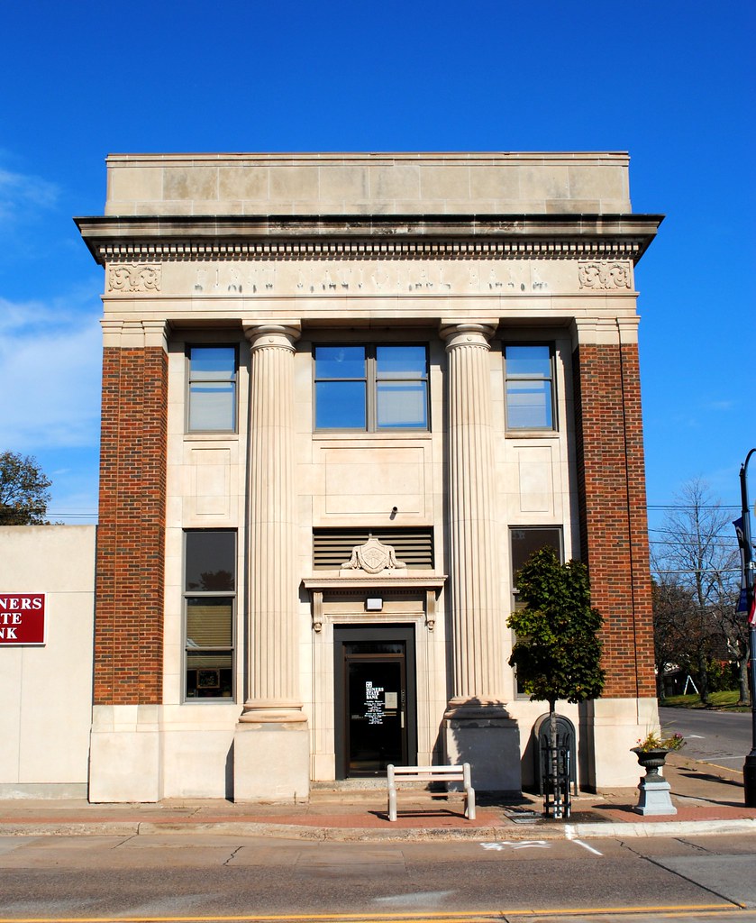 Bank in Ontonagon Michigan. 601 River St. Ontonagon Michig… Flickr