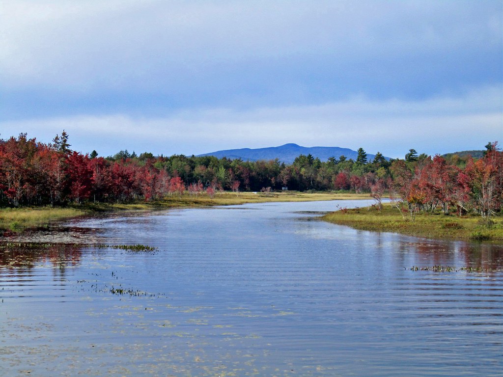 Sacandaga River, Lake Pleasant, New York, September aftern… Flickr