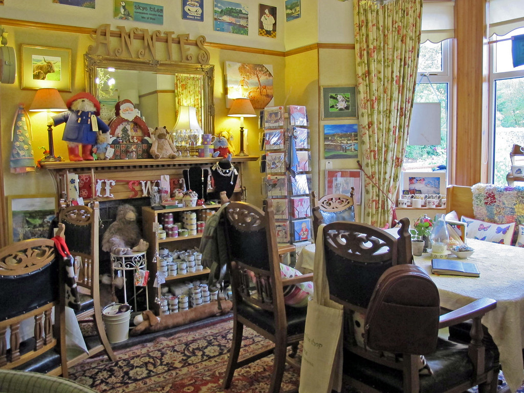 Annies's Tea room Caroline Parr Flickr