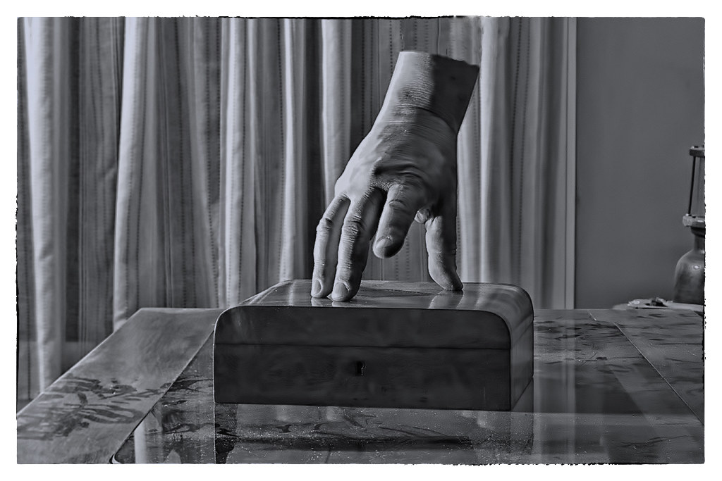 Fingers (The Addams Family) Dedos (Los locos Addams) Flickr