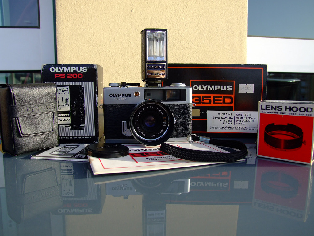Olympus 35 ED rangefinder camera6957 The whole kit is ori… Flickr