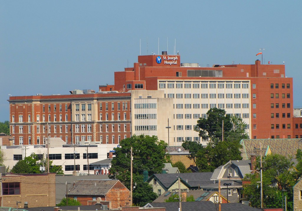 St. Joseph Hospital Fort Wayne, Indiana Brandon Bartoszek Flickr