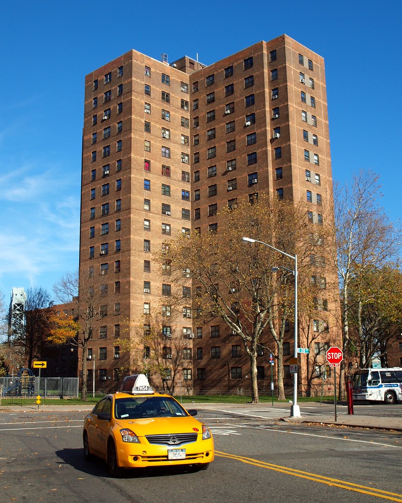 Wagner Public Housing, East Harlem, New York City jag9889 Flickr