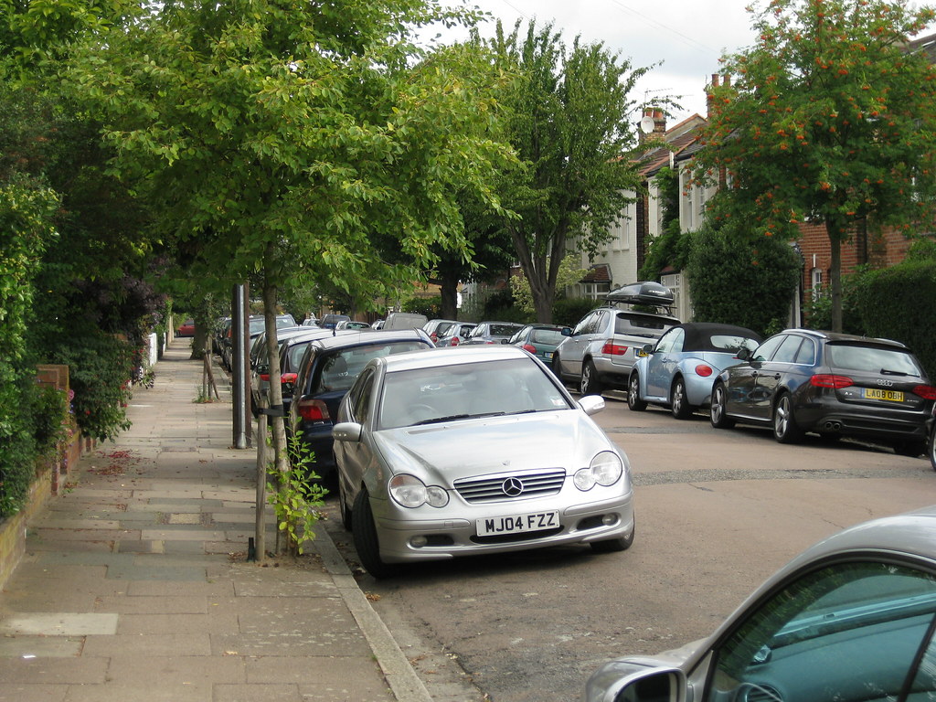 Connaught Avenue lindad4a Flickr