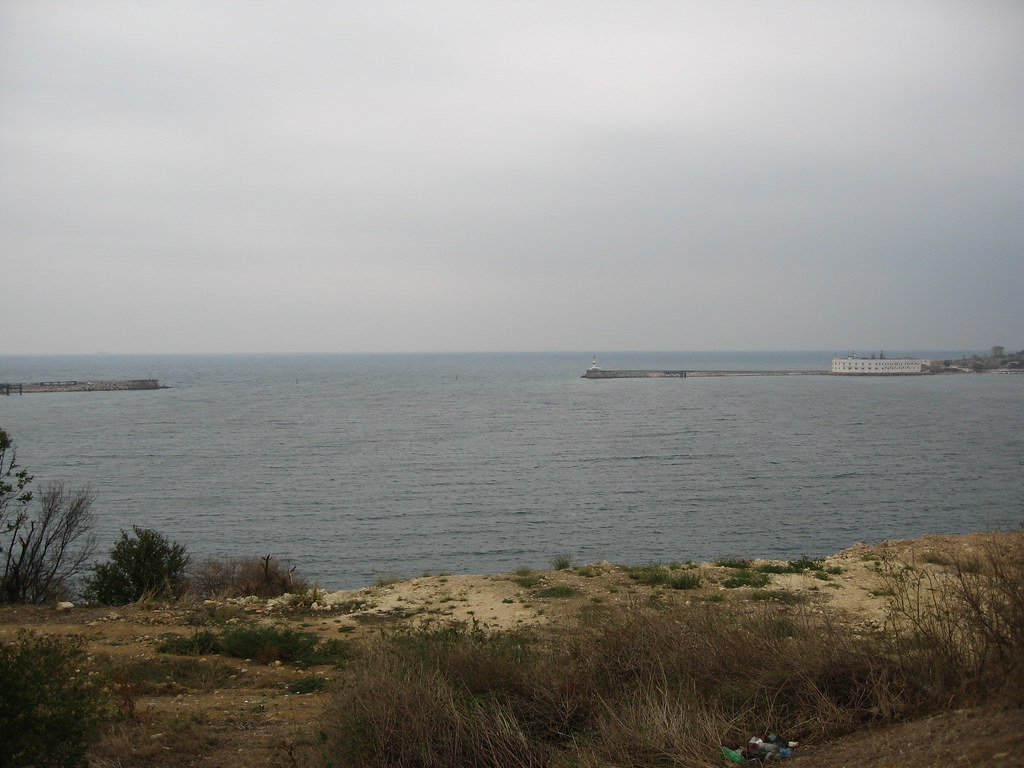Sevastopolskaya Buhta View to the Sebastopol bay gate from… Flickr