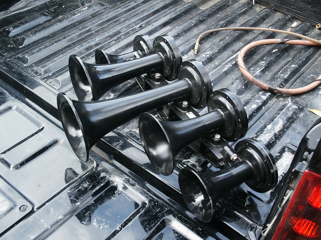 Nathan K5LA Horn This Nathan K5LA belongs to my… Flickr