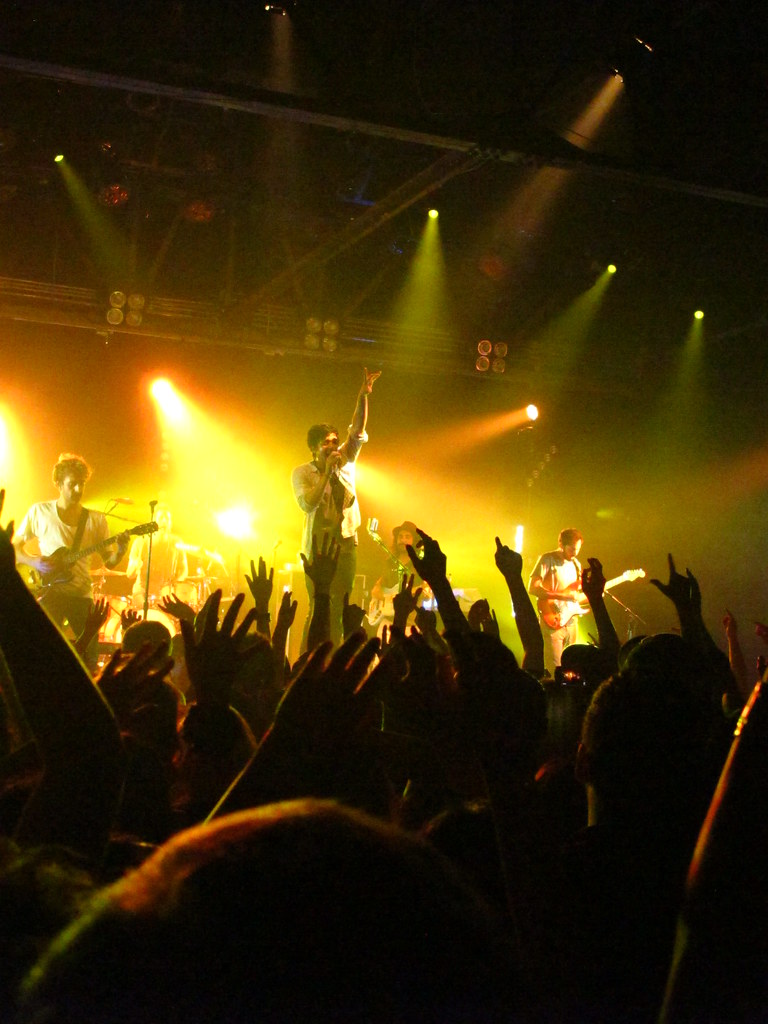 Houston Texas Warehouse Live Concert of Young the Giant Ma… Flickr