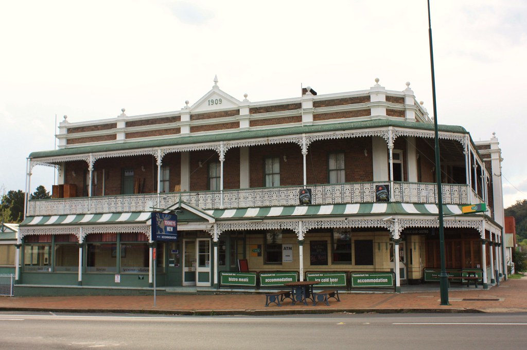 Thunderbolt Inn, Uralla, NSW. 31 Bridge Street, Uralla, NS… Flickr