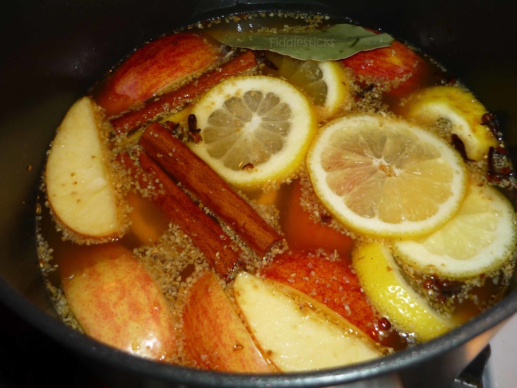 Simmering ( Edible) Potpourri...... I'm all about wonderfu… Flickr