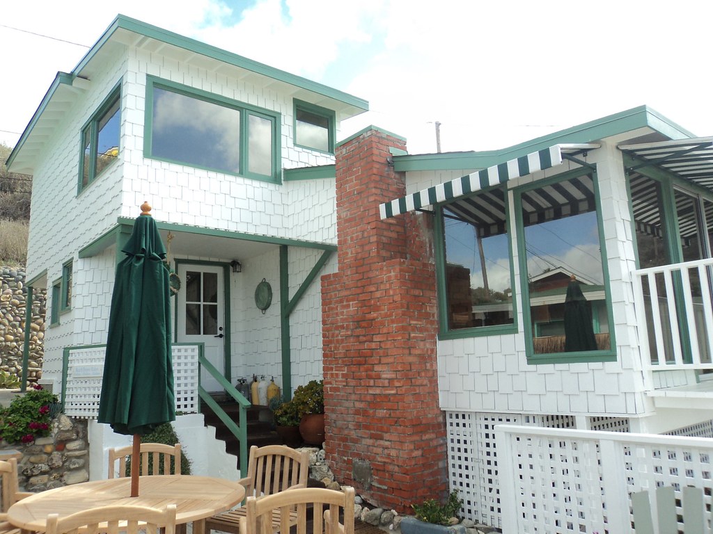exterior of Crystal Cove Cottage 14 Crystal Cove Cottage … Flickr