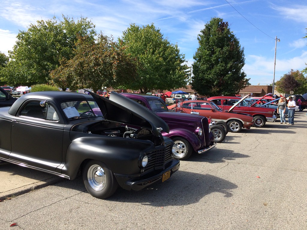 General view of the Car Show The Annual Covington Apple fe… Flickr