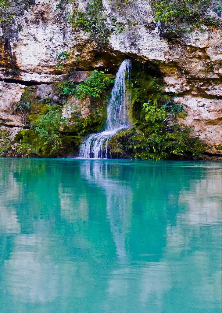 callao river.4 This water fall is actually about 20 feet h… Flickr