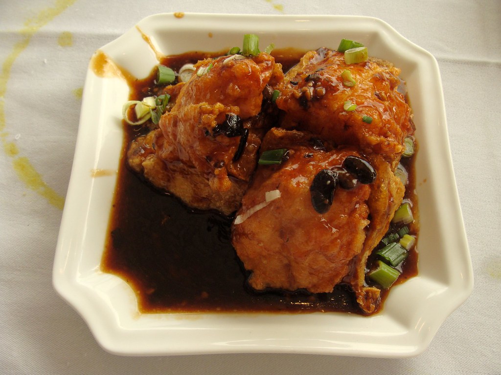 Stuffed deep fried Tofu Deep Fried Tofu stuffed with shrim… Flickr