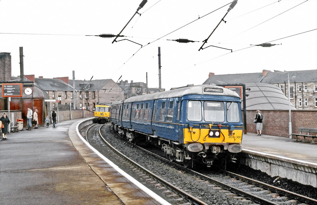 Glasgow Blue Train The original 'Blue Train' unit No.30300… Flickr