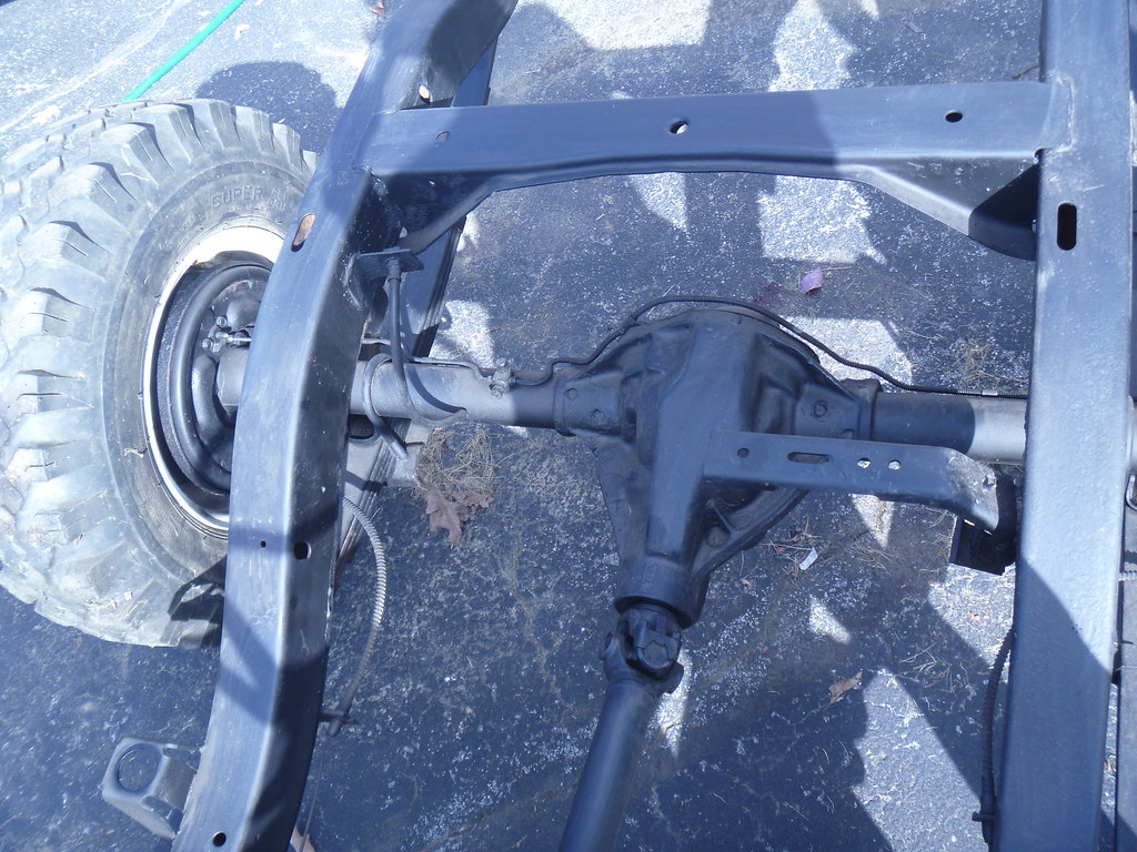 P1010903 Dana Axles!! the entire body was taken off of fra… Flickr