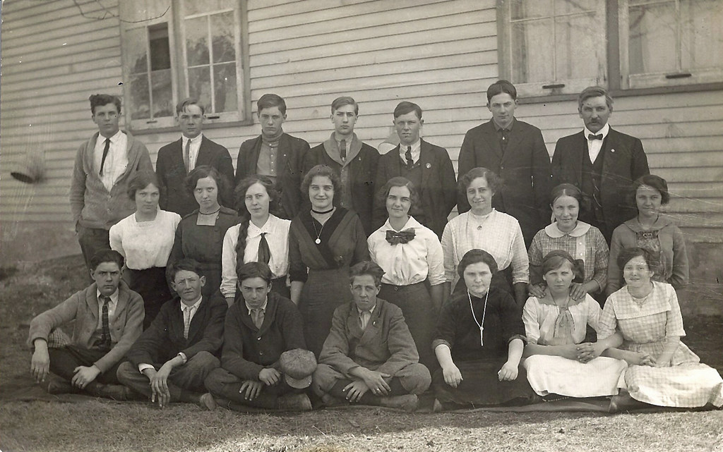 Kanawha, Iowa High School Students, 1914 This postcard inc… Flickr
