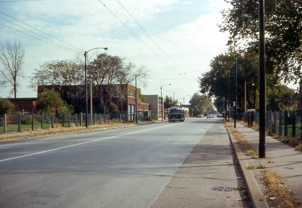 19681005 34 California Ave. near Roscoe St. David Wilson Flickr