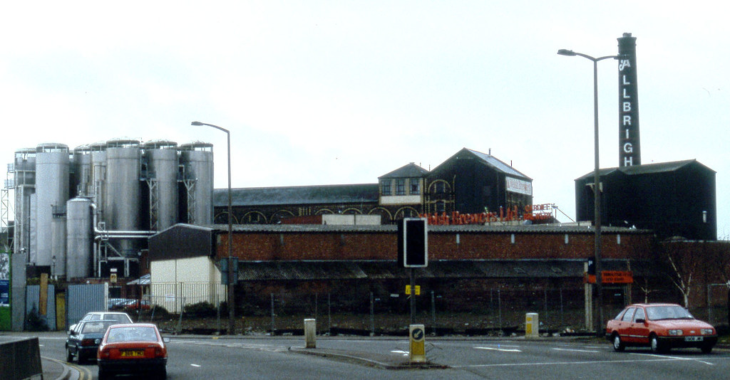 sglam welsh brewersbass brewery cardiff 395 JL Flickr