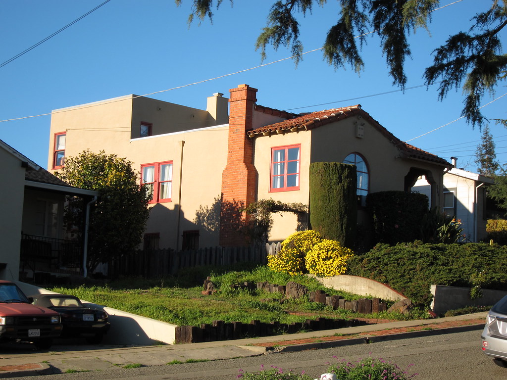 Madrone House Taken on Madrone Avenue in Laurel, East Oakl