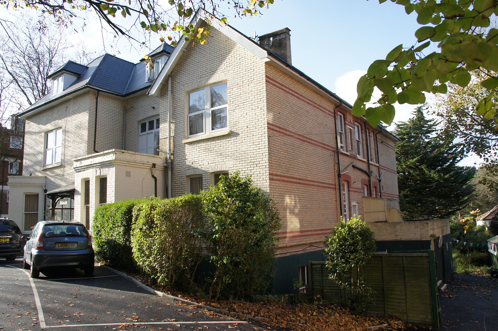 Manor, 30 Road, Bournemouth, Dorset Flickr