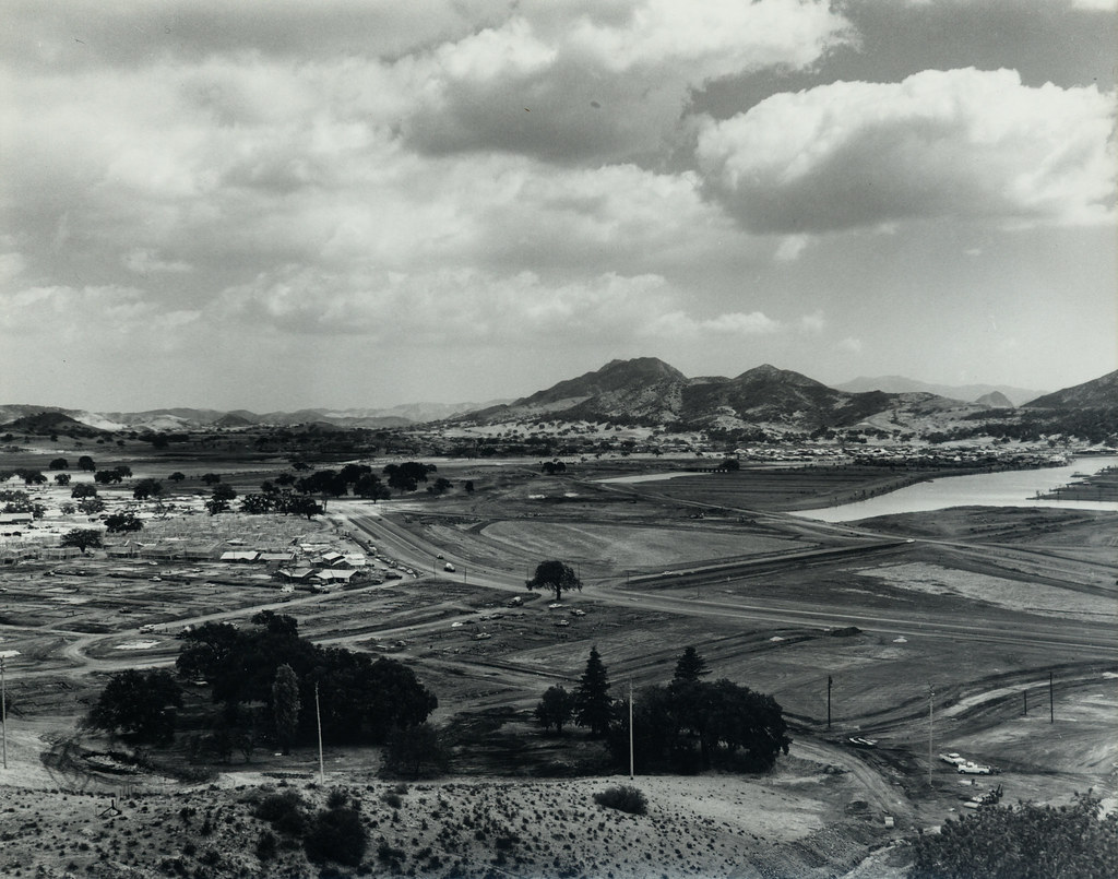 Construction of Westlake Village Early development of West… Flickr
