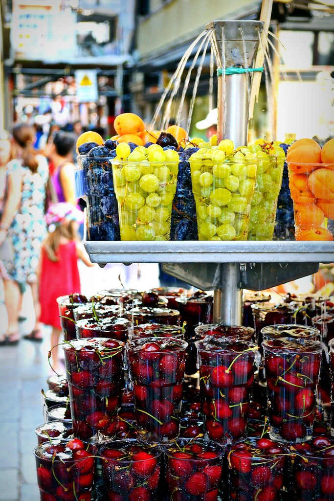 Venice Fruits The way multiple fruits are displayed in Ven… Ahmed