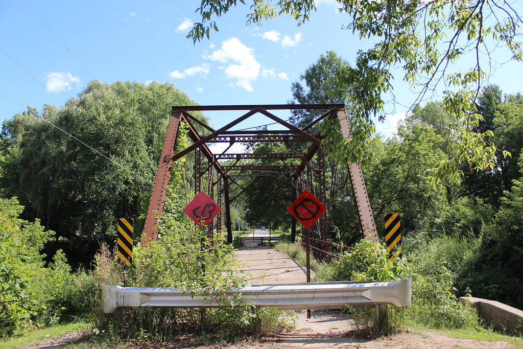 Little Suamico River Bridge Closed 1909 Pratt through trus… Flickr
