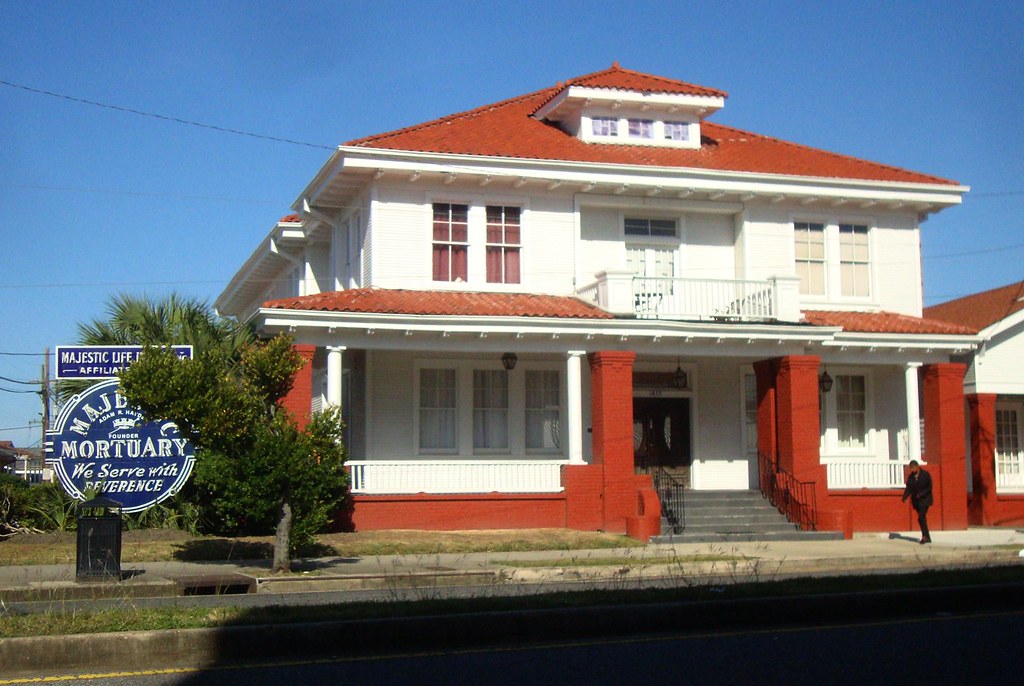 Majestic Mortuary Central City New Orleans, Louisiana Francesco
