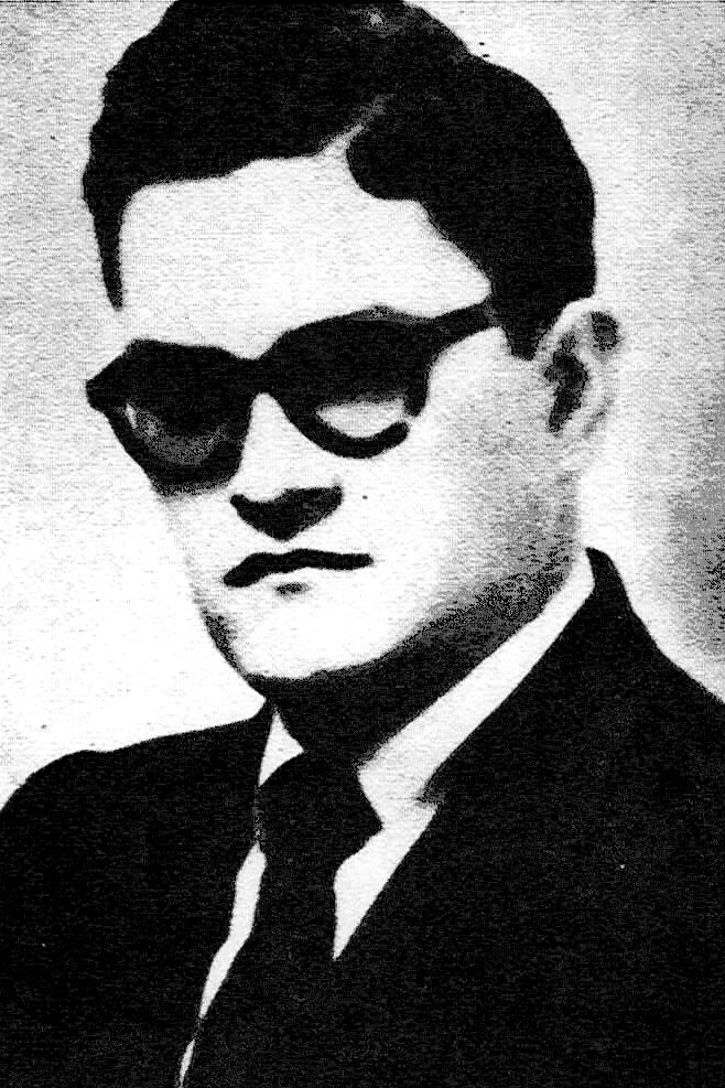 Dr. Fernando Flores García. Estudió la carrera de derecho … Flickr