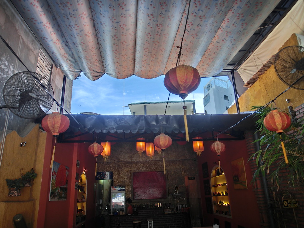 Lanterns Vietnamese Restaurant, Nha Trang Vietnam ランタン レスト… Flickr