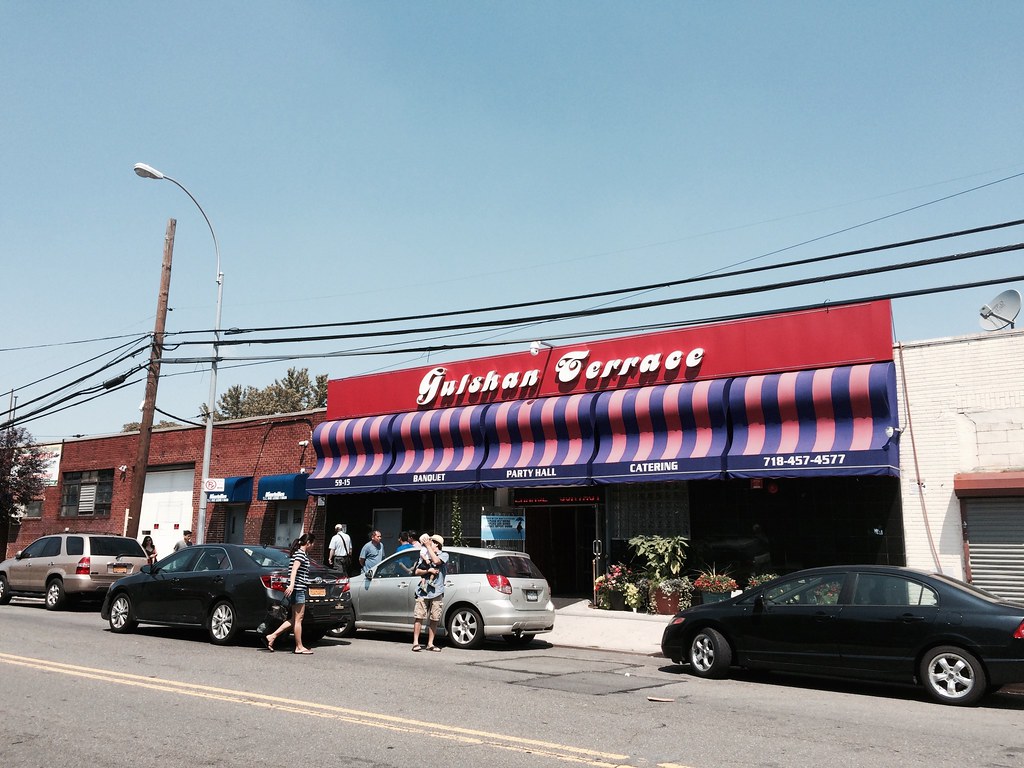 会場のGulshan Terrace 3hird Medium Fundraising Event lulun & kame Flickr